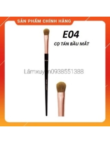 Cọ phủ và tán bầu mắt Vacosi Cọ Phủ Phấn Mắt Vacosi - E03 _   CAO CẤP Dùng để đánh phấn mắt cho lớp tán đều đẹp .