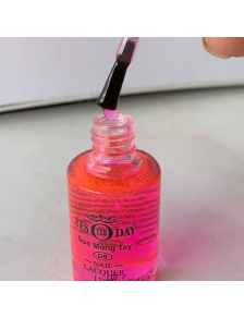 Nước sơn bóng trắng bóng hồng dưỡng móng 15ml D9 GIÁ RẺ nước sơn đặc nhanh khô bảo vệ dưỡng móng không bị vàng móng