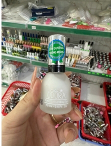 Nước dưỡng móng tay cao cấp Odora TRẮNG ĐỤC 18ml CHÍNH HÃNG giúp tự tin sáng tạo nhưng bộ móng đẹp mang đến bộ móng săn chắc